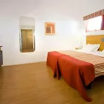 Hotel Alcazar & 4*