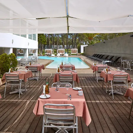 Hotel Alcazar & 4*
