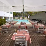 Hotel Alcazar & 4*