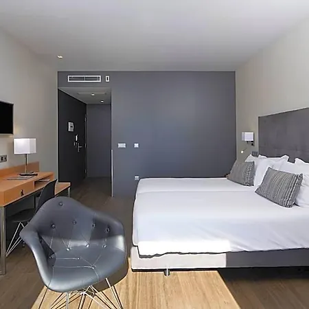 Alcazar & Hotel 4*