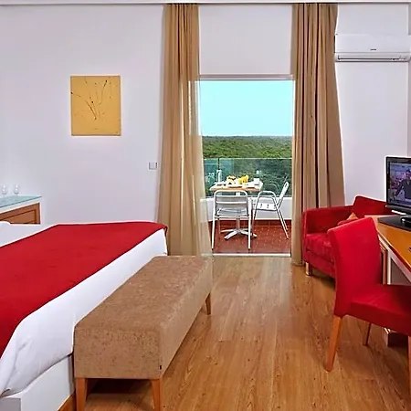 Alcazar & Hotel Monte Gordo