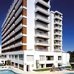 Alcazar & Szálloda Monte Gordo